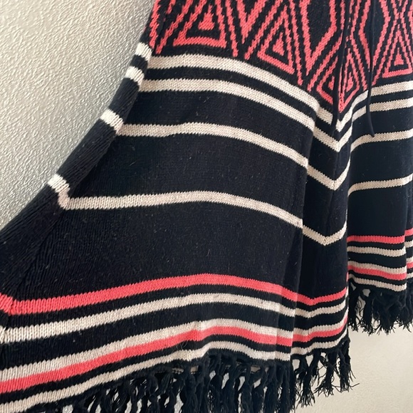 Volcom knit poncho with hood |orange and black | size XS - Picture 3 of 7